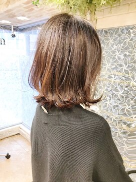 ミッシェル アフロート(michelle afloat) 髪質改善ひし形ソフトウルフ外はね簡単まとまるツヤカーブカット