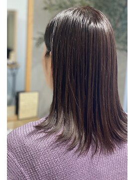 エイチヘアー(eichi hair) 艶感たっぷり外ハネスタイル