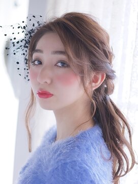 オジコロジ(ojiko.roji) ☆月曜日営業☆ojiko.大人可愛い波ウエーブアレンジ