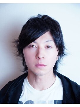 パーマ トゥ カエル(perm.to.caelu) レイヤー外はね