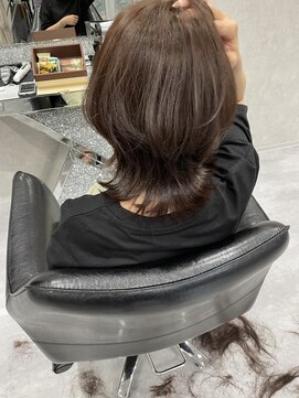 シュネア(shunea330) ウルフ×ハイレイヤー×グレージュ