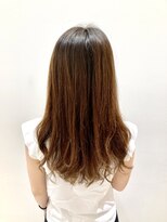 ヘアーライズ 池袋東口店(hair RISE)&nbsp;自然な感じに酸性ストカールをしてシャドールーツの白髪染め