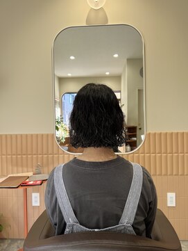 リン(Lin) オン眉バング/ウェーブボブ