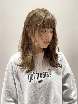 マイル 渋谷(mile) イエベ春×ベージュカラー