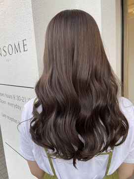 スリー(Three) ローレイヤー