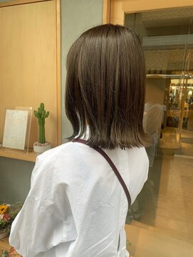 エタ(eta) 【eta】オリーブベージュ/ぷつっとボブ