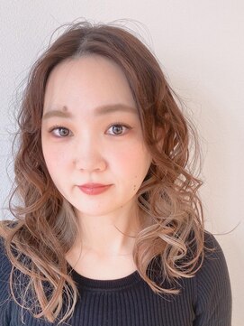 ココル(cocolu) ホワイトベージュインナーカラー