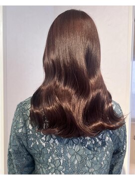 リア(Lia by KENJE) 透明感抜群！暖色ブラウン♪顔まわりカット　ブリーチなし