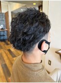 ツーブロック 爽やかスパイラルパーマ ビジネススタイル