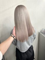 ティントバイアロブリーチ 大阪梅田(tint by alo bleach) 【Ryota】シルバーグレージュ《大阪梅田駅》