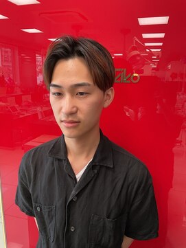 サロンドエイコ(EIKO) センター分け