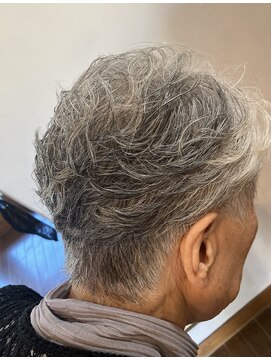 フリースタイル 立川(@.Freestyle) ショートレイヤー＋ツーブロック