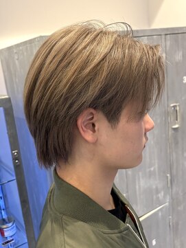 ノイセル(Noisyle) ☆ネオウルフ×ミルクティーベージュ×センターパート