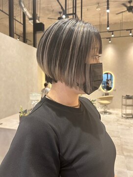 ディーン 豊橋(DEAN) グレージュハイライト