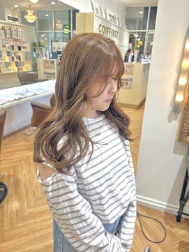 コワファースト させぼ五番街店(COIFF1RST) beige color