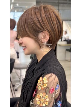 ビュー トウキョウ(VIEW TOKYO) 渋谷　20代30代40代大人可愛いひし形ショートボブ