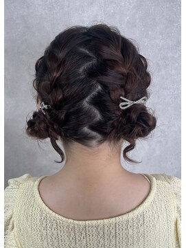 リブレ(Rebre) 編み込みツインお団子☆☆