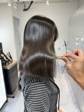 ヴィヴィー 福岡天神店(VIVIE) 極上の絹髪