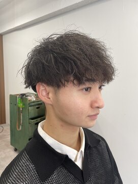 ルート バイ パルタージュ 大宮駅東口店(Root by PaRtage) ツイストスパイラル/メンズカット/眉カット