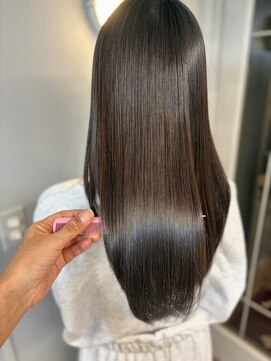 アンベリール(Embellir) ダブルカラー　縮毛矯正　酸性縮毛矯正　前髪縮毛矯正