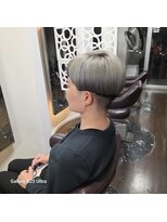 サロン ド 榮(Salon de 榮) おしゃれショート刈り上げスタイル