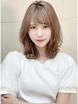 ミッシェル アフロート(michelle afloat) ２０代３０代４０代５０代Cカーブカットふんわり外ハネ