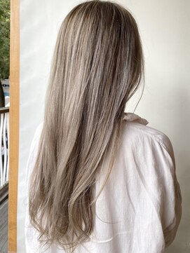 モリオフロムロンドン 原宿本店(morio from London) 【morio原宿】ロング 外国人風ハイライトカラー グレージュ