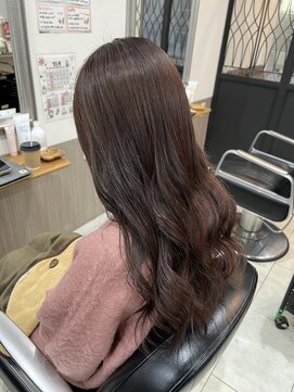 ヘアアンドメイク 心座(hair&make) ツヤ髪ピンクカラー