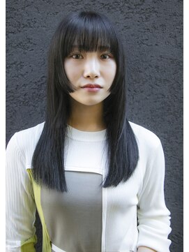 アンファング(Anfang) 個性派顔周りカット☆