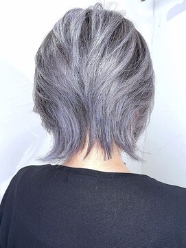 ブレイズヘアー(BLAZEhair) 【白髪と同化】脱白髪染めホワイトバレイヤージュ×ブリーチ３回