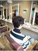 30代40代50代絶壁解ひし形小顔マッシュショート白髪ぼかし