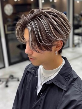 ディモアンド 表参道(Dimo&) xハイライト/ブルーブラック/スペインカール/スパイキーショート