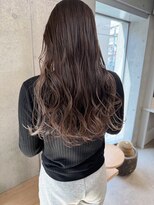 エウペ 渋谷(WEUPE)&nbsp;斜めバング/グレージュカラー/デザインカラー/シルキーベージュ
