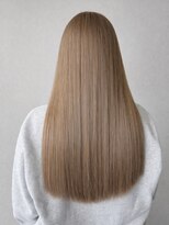 コタ 水戸(COHTA)&nbsp;レイヤーカットミルクティーベージュブリーチなしダブルカラー
