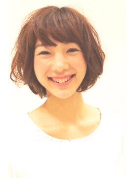 オーパスワン(Opus１) くせ毛風ボブ