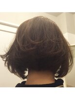 カタチヘアー(HAIR) 。。。。。。ワンレングスボブのカタチ。。。。。。。。。。。。