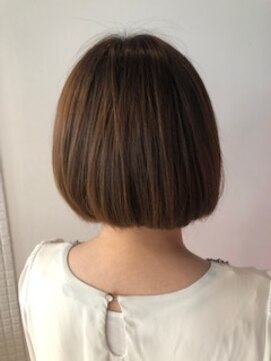 スタジオ アルファプラス 日暮里店(studio α+) フォギーベージュ×前下がりボブ♪【スタジオアルファプラス】