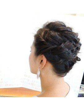 五番街 《五番街》およばれスタイル・ねじり巻き