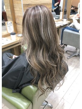 ジゼル(gisele) ホワイトライツ