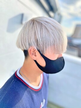 ヘアステージアミカル メンズホワイトカラー