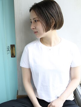 バース(BIRTH) 天神【BIRTH】センターパートミニボブ×似合わせカット 6