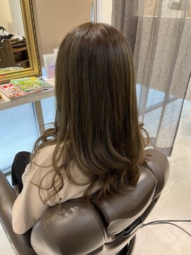 ヘアーアンドネイルサロン キララ(hair&nail salon KIRARA) ツヤ感マットカラー