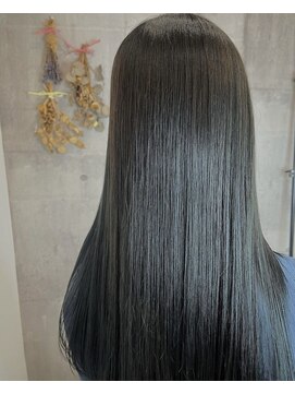 ビスポーク(BESPOKE) 20代30代40代髪質改善トリートメント艶感ストレート