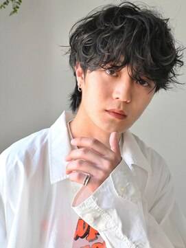 ディッセンバー 神宮前(December) ニュアンスパーマアッシュブラックウルフ波巻きスパイラル渋谷