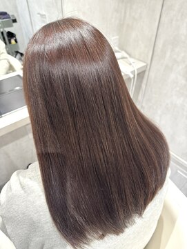 ロッタクッチ 表参道 青山(LOTTA CUCCI) しなやかな艶髪ストレート