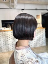 ニーラ バイ ニライカナイ 八幡宿店(Neela By Nirai Kanai)&nbsp;ミニボブ/黒髪/アッシュカラー/前髪カット/グレーベージュ