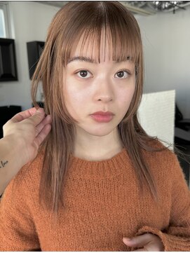 ディッセンバー 神宮前(December) 色素薄めベージュ/レイヤー/顔まわりレイヤー/ボブ