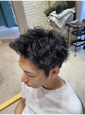 スパイキーパーマ