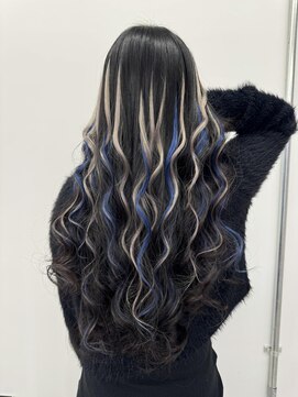 ロサ ファイブヘアー(Rosa..5Hair) 黒髪さん必見！青×シルバーのMIXハイライト！
