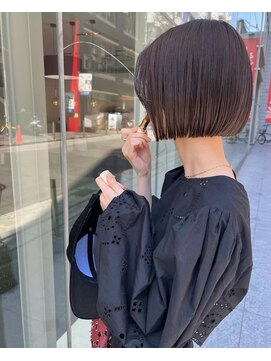 リル(LiLu) 大人可愛いミニボブスタイル